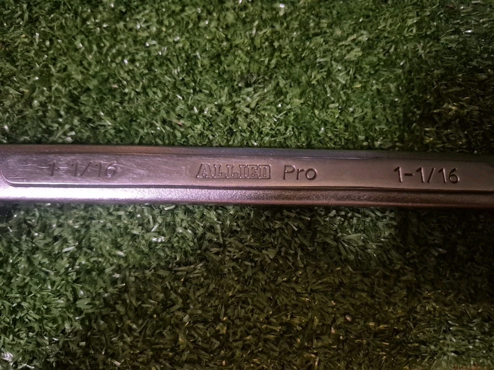 Llave combinada Allied Pro 1-1/16" 12 puntos Taiwán Foto 2 de 3