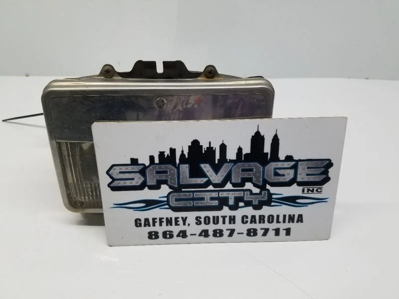 Passenger Headlight Single Lamps Fits 85-87 GMC 1500 Pickup OEM - Image 2 of 4