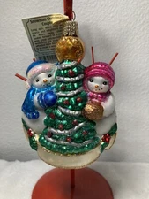 Merck Family’s Old World Christmas Glass Ornament Snowman Couple 2013