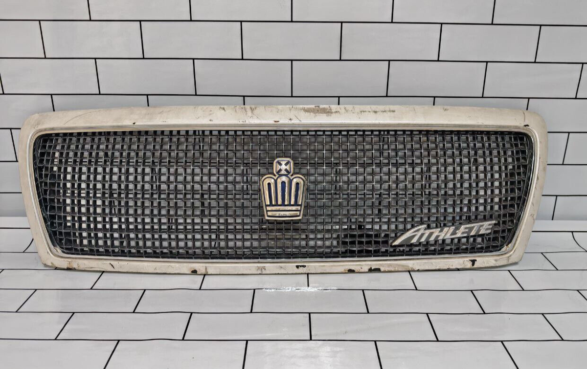 TOYOTA Crown Estate 2000 JZS171 Used Genuine Front Grill Radiator