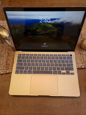 apple macbook pro 2020 13 i7 8gb