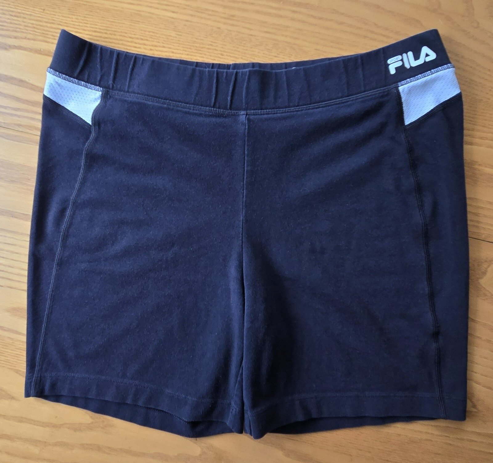 FILA taglia Large pantaloncino bici nero misto cotone con inserto in rete bianca cucitura interna 6"
