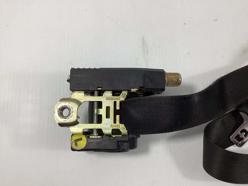 Cinturón de seguridad delantero izquierdo Mercedes-Benz ML350 2003-2006 negro OEM. Foto 3 de 4