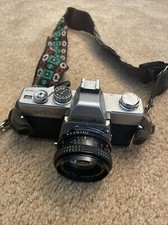 Vtg Minolta SRT200 Camera With 50mm 1:2 MD Rokkor-X Lens Strap Japan