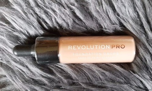 Revolution PRO "Foundation Drops" Foundation Fb. F2 18 ml Neu!