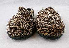 Women s Memory Foam Feel Micro-Terry Clog Slippers Leopard Print Size M - NWOT