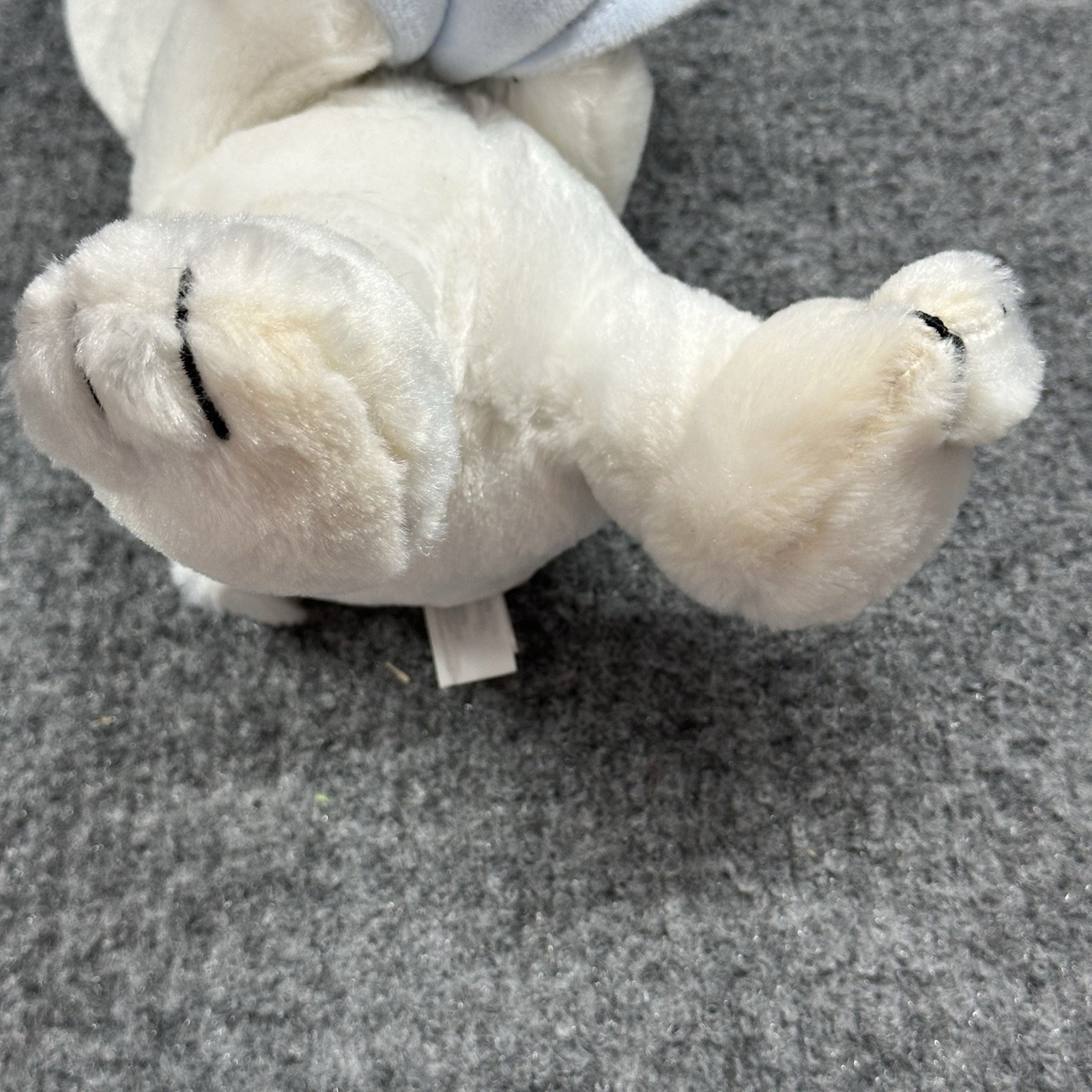 Peanuts Snoopy Holding Blue Blanket Paw Plush Cedar Point Fair Stuffed Doll 10"