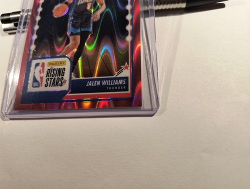 Aros de la NBA 2023-34 Panini, Jalen Williams #290 Rising Stars/199 rojo radiocontrol novato - Imagen 8 de 12
