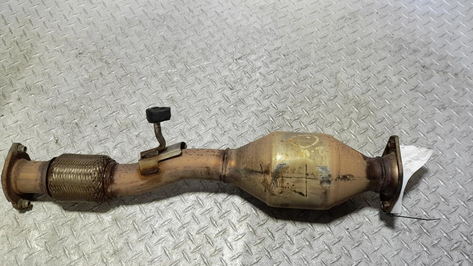 TOYOTA KLUGER CATALYTIC CONVERTER UNDER CAR-CAT TYPE, 3.5, PETROL, 11/16-02/21 - image 2 of 4