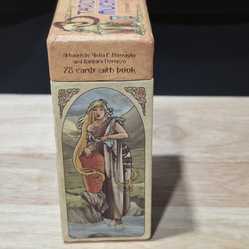 Libro Tarot Mucha Lo Scarabeo Italia las 78 cartas del Tarot en caja - Imagen 7 de 9