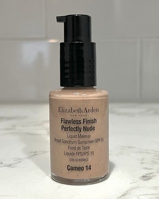 Elizabeth Arden Flawless Finish perfectly Satin Foundation Cameo 14 - (#bb3)