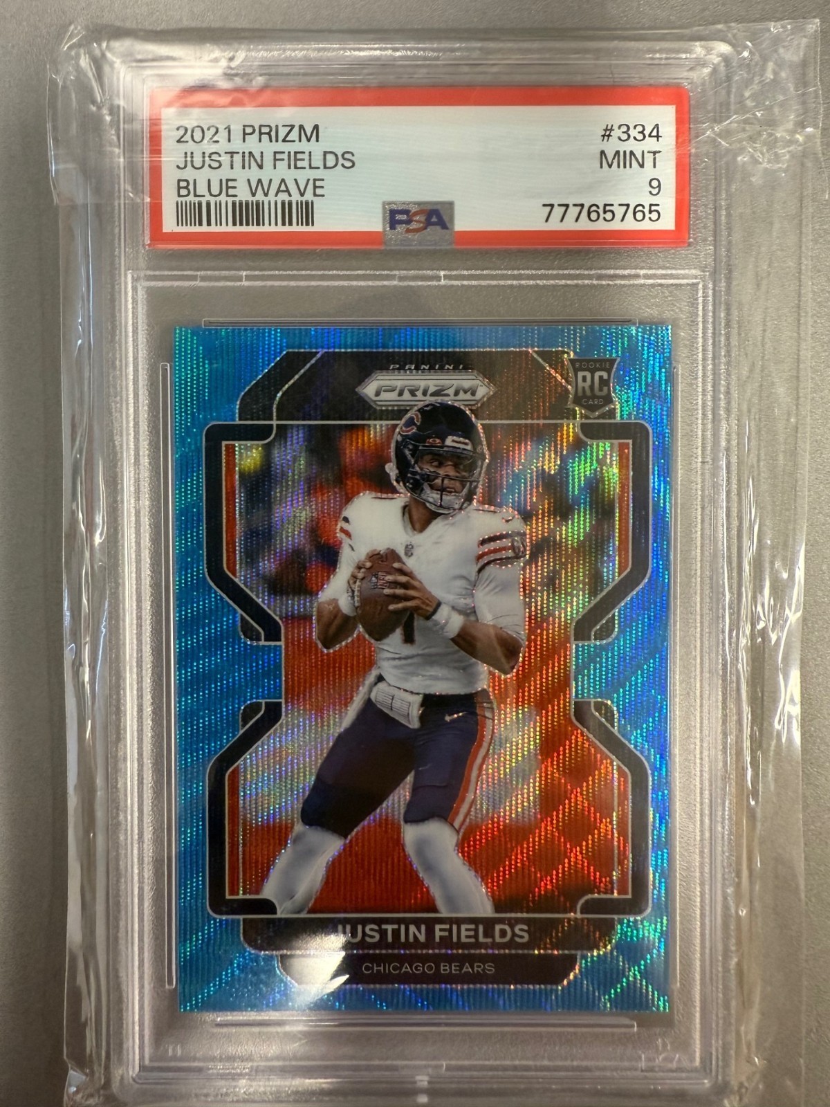 2021 Panini Prizm - Rookie Justin Fields #334 Blue Wave Prizm /199 (RC) Jets