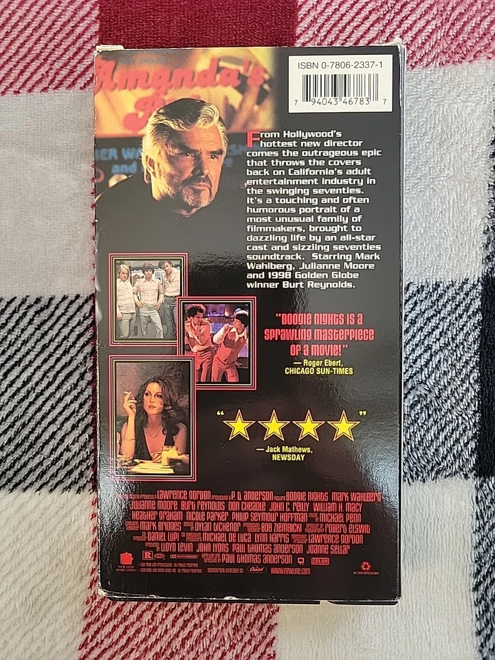 Boogie Nights (VHS, 1999, Extra Footage Widescreen), Julianna Moore, Wahlberg - Image 2 of 4