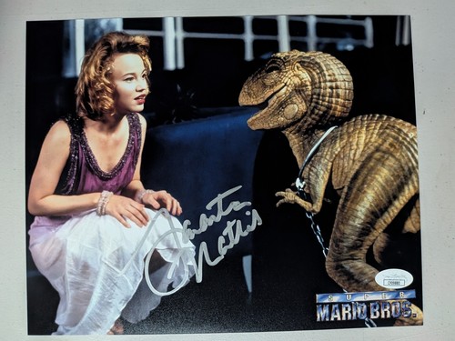 SAMANTHA MATHIS Signed 8x10 PHOTO Super Mario Bros. Autograph JSA COA