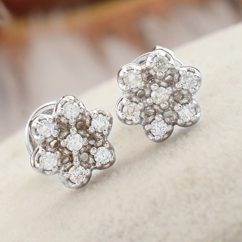 SI/H Diamond Flower Studs 10k White Solid Gold Minimalist Earrings Gift 0.14 Ct.