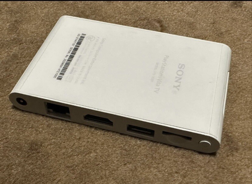 Sony PS Vita TV VTE-1000 AB01 White Console PlayStation Vita