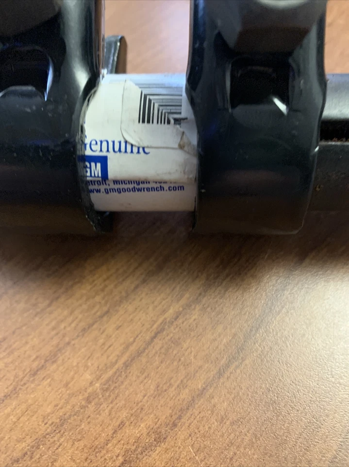 Tubo de ajuste genuino GM 26023006 Foto 3 de 4