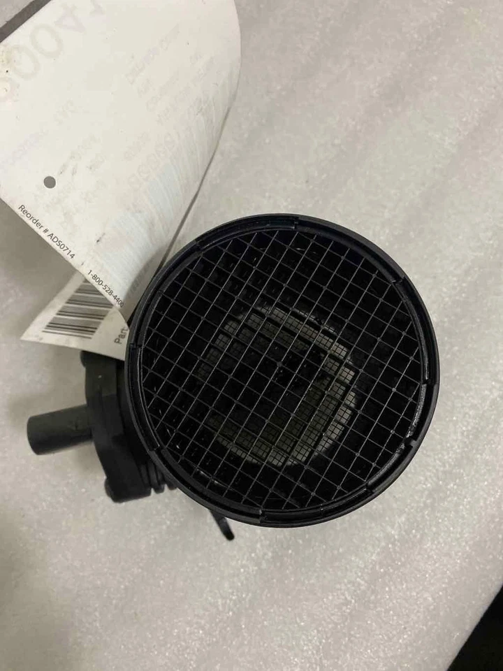 03 04 05 06 07 08 Medidor de flujo de aire másico BMW 760I Foto 2 de 2