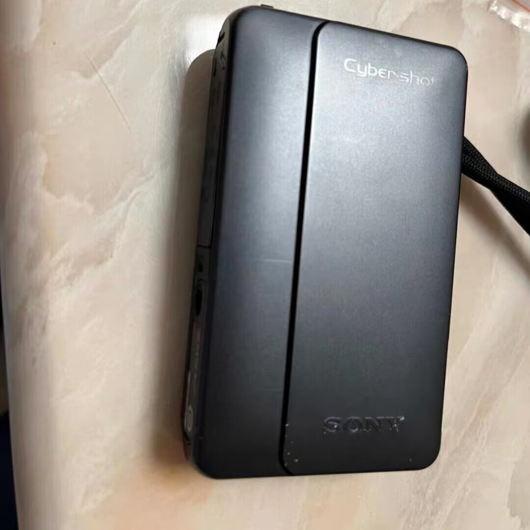 Sony Cyber-shot DSC-TX10 16.20 million Pixel CMOS Retro Digital