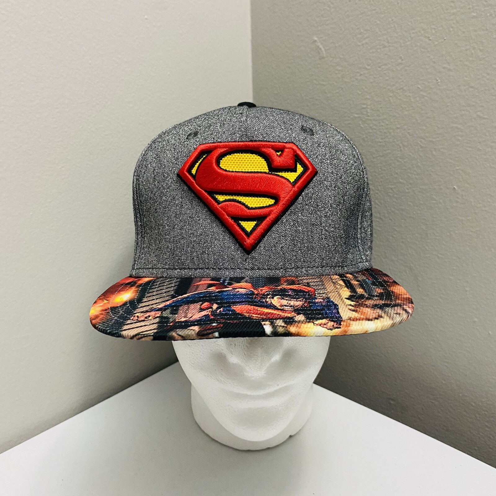 D.C Comics Superman Adjustable Snapback Cap Hat B… - image 3