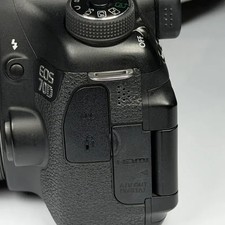 Canon EOS 70D DSLR Camera - Used, Functional Official