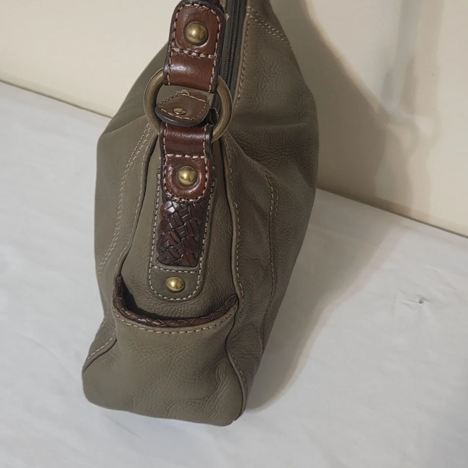 Fossil 75082 Bolso de Hombro Cuero Verde Oliva Trenzado Asa Única Estilo Hobo Foto 4 de 4