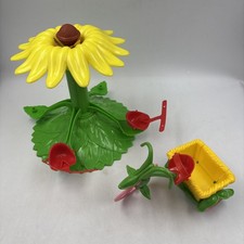 VINTAGE STRAWBERRY SHORTCAKE Lot Flower Carousel Tricycle Berry Cycle Kenner