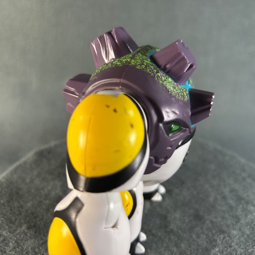 Figura de acción Ben 10 Omni mejorada Canonbolt Playmates Toys Cartoon Network - Imagen 5 de 18