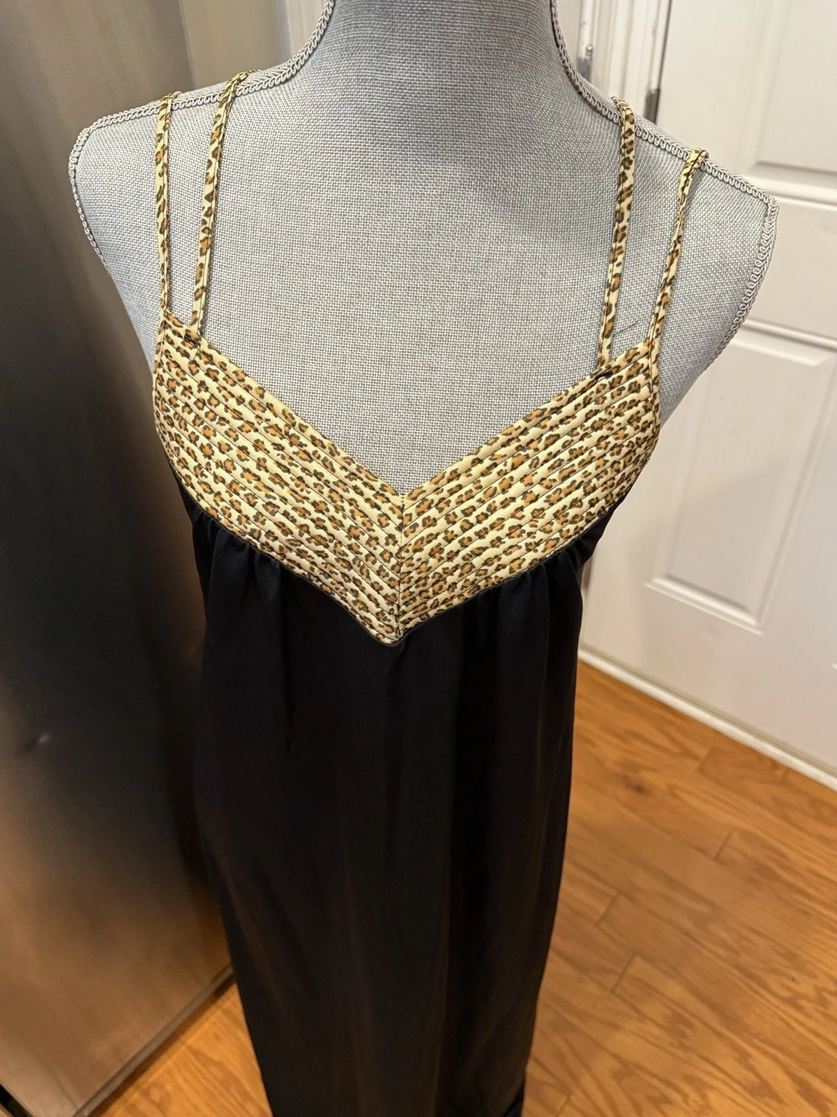 UNDERCOVER CAMICIA DA NOTTE VINTAGE ANNI 70 SOTTOCOPERTA NERA LEOPARDO E ABITO PEIGNOIR SMALL USA