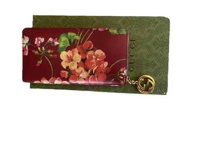 Authentic Gucci Wallet Zip Around Bloom Design With Gold Harware