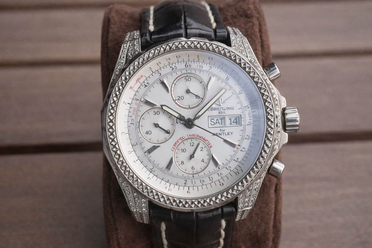 1.1ct GT Day-Date A13362 Diamonds Dial Chronograph Bentley Breitling After White - vintagewatches.pk