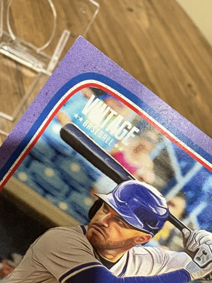 FREDDIE FREEMAN. AUTO 7/10 Yeah! 2024 Onyx VINTAGE Baseball - Image 4 of 4