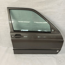 Alte T&uuml;r. MERCEDES-BENZ 190 W201 cc 1997 - mot 102961 - kw 90 - benzina