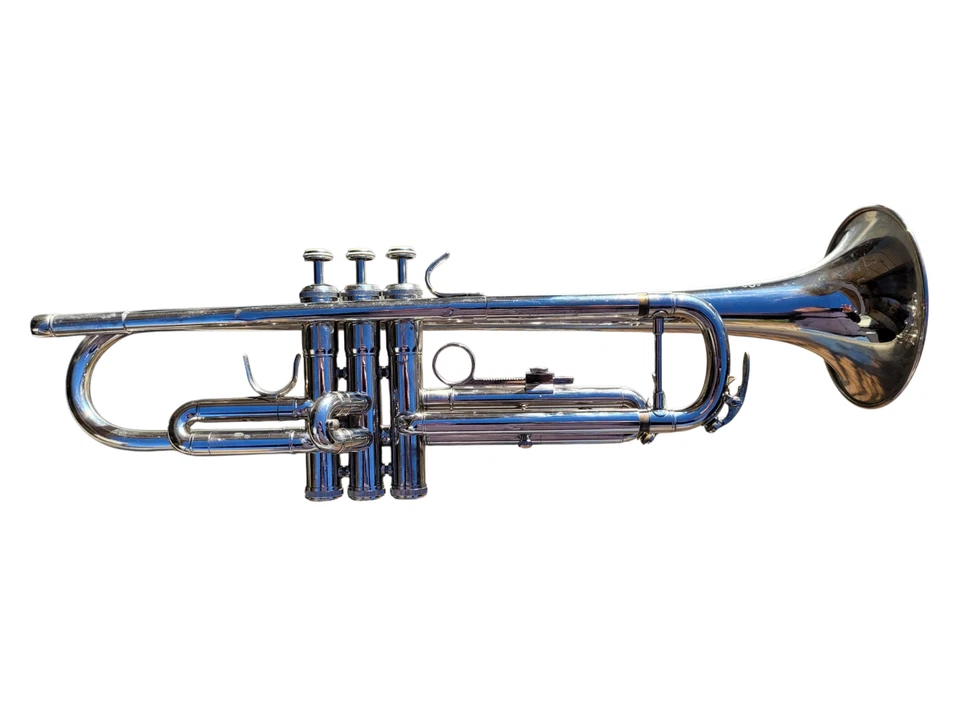 Hopson Silver Student Bb Trumpet with Trumpet Valve Oil Mouthpiece and Case - Image 3 of 4