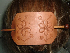 SOUTHWEST HAND TOOLED GENUINE LEATHER DESERT FLOWER PONYTAIL HAIR BARRETTE