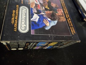 Nintendo NES Action Set System Console Complete in Box CIB Zapper Mario Duck