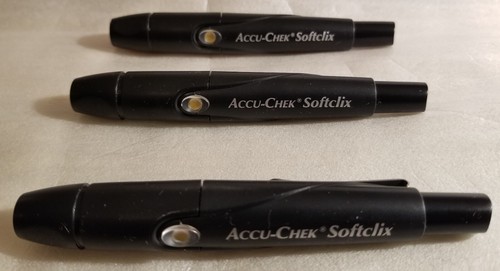 "NEW" Accu-Chek SoftClix Lancets 100 Ct. 8-27/SoftClix Lancing Device/5-Battery! - Picture 5 of 24