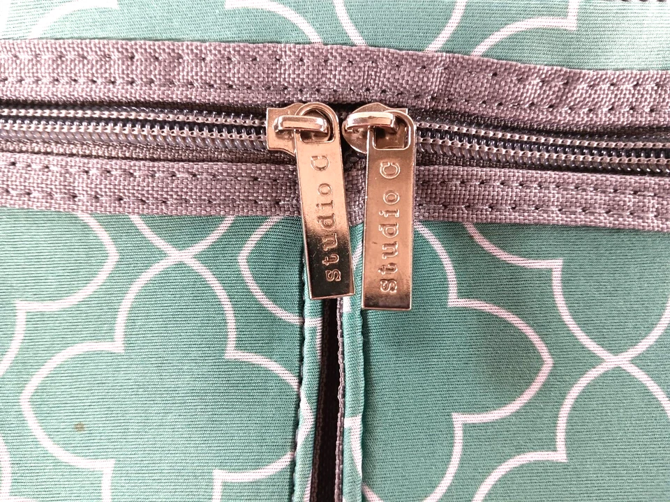 Studio C 便携式电脑包 公文包 单肩包 斜挎包 — 第 3/4 张图片