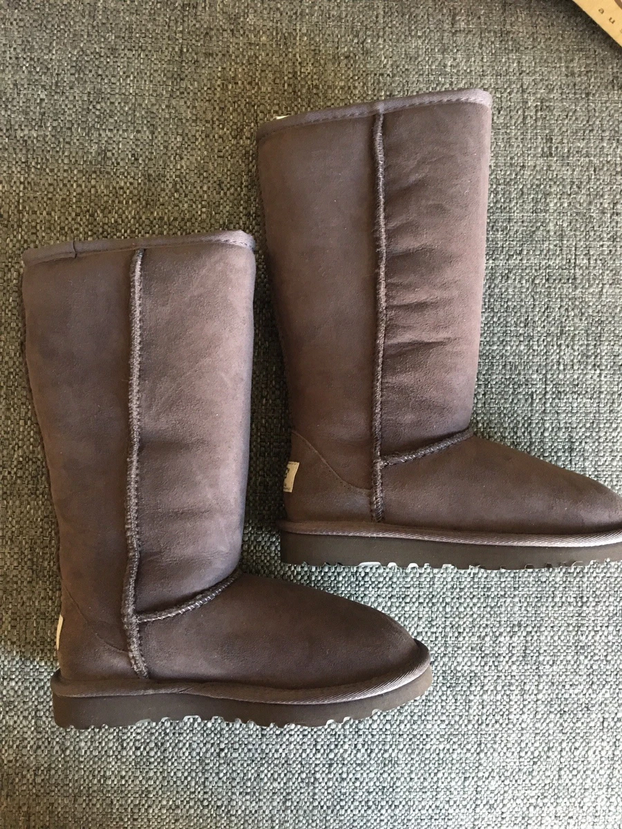 Ugg classic store tall chocolate