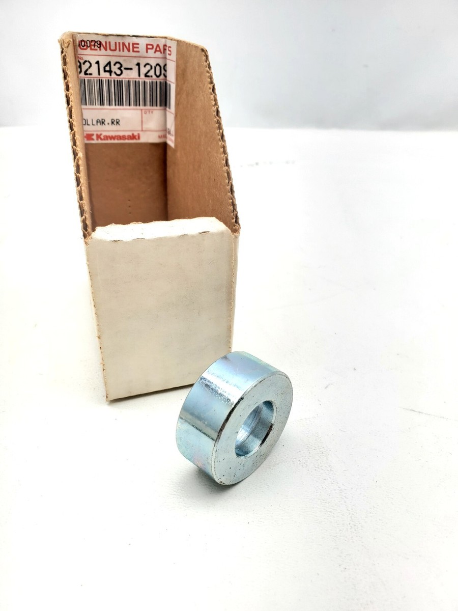 New KAWASAKI 90-93 NINJA ZX6 ZX600 RR WHEEL AXLE COLLAR SPACER L