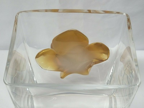 Lalique AMBER ROSE 8 3/8" Art Glass Vase, Frosted Amber/Topaz Roses #12294 - Picture 10 of 12
