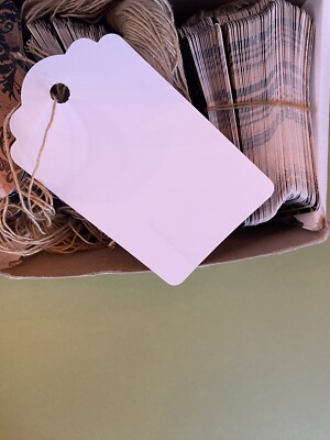 400 Pcs Writable Demask Price Tags w/ Strings for Gift Clothing Yard Garage Sale