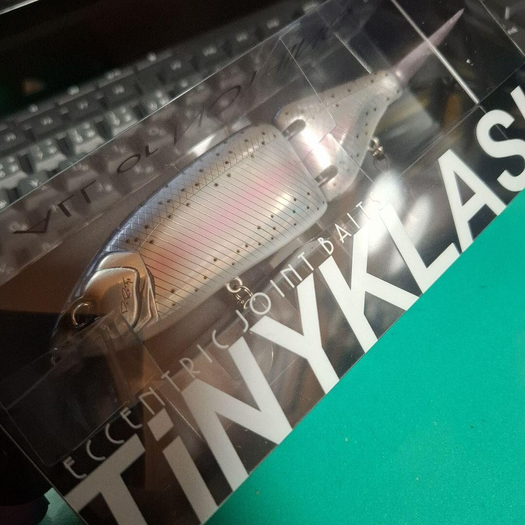 DRT TiNY KLASH Low Floating Nagoya Rainbow replica Japanese Fishing Lure Japan - Image 4