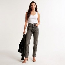 Abercrombie  Fitch Ultra High Rise 90s Straight Jeans Size 25/0 Short