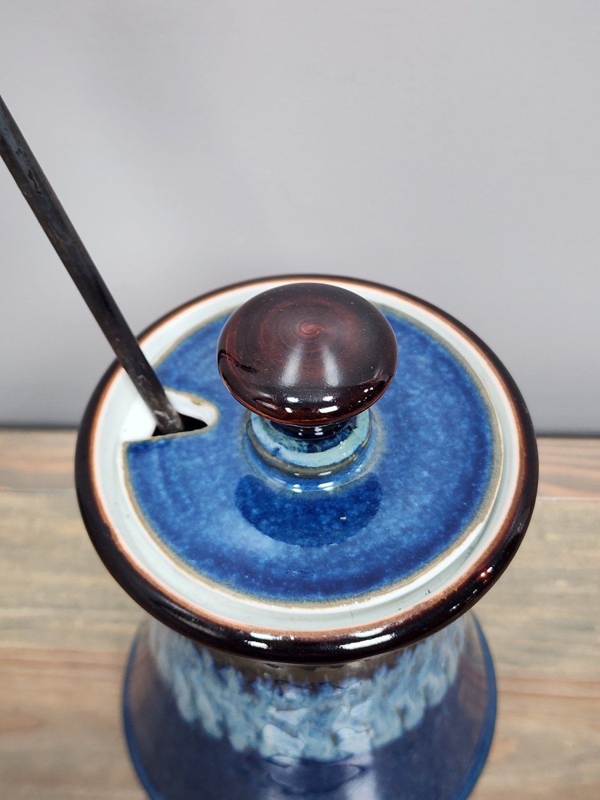 Georgetown Pottery Firelighter Firepot with Cast Iron Wand