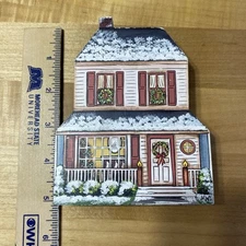 Brandywine Woodcrafts Christmas House