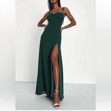 NWT Lulus Thriving Elegance Emerald Green Tie-Strap Maxi Dress Size Medium