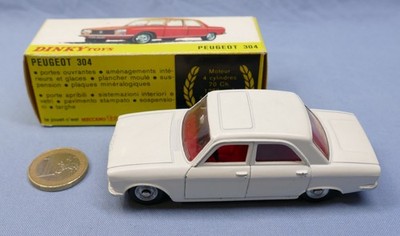 Peugeot 304 Berline Blanche – Dinky Toys Atlas Réf 1428 – 1/43 – Zamac – Boîte