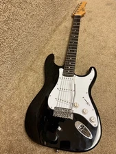 Zeny Strat Style Black