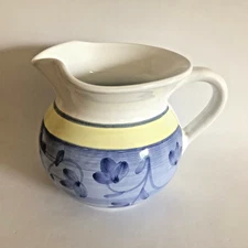 Caleca Arabesco 36oz Pitcher Blue Floral with Yellow Trim Made in Italy New